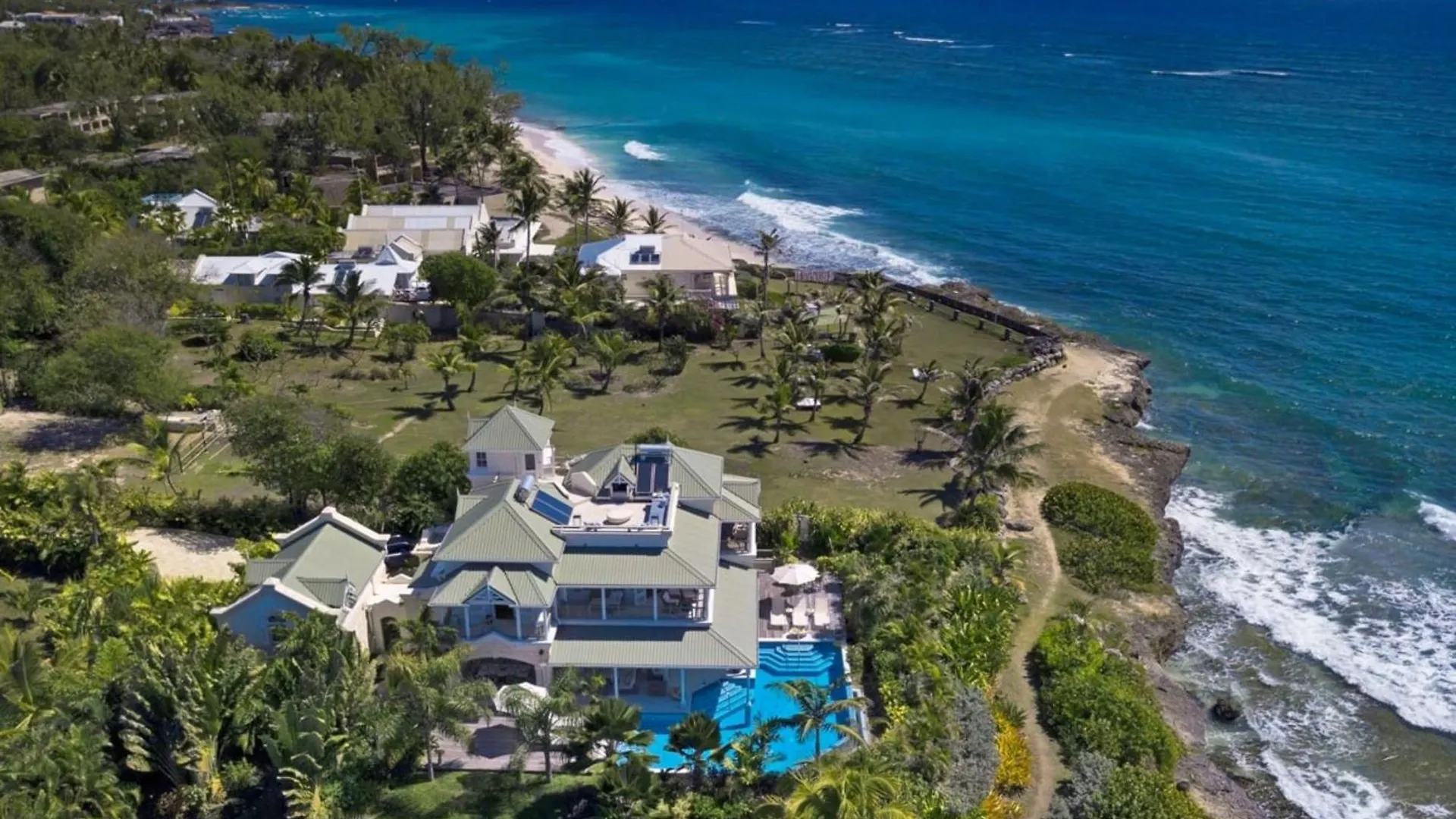 Vila Hectors House Blue Sky Luxury Christ Church